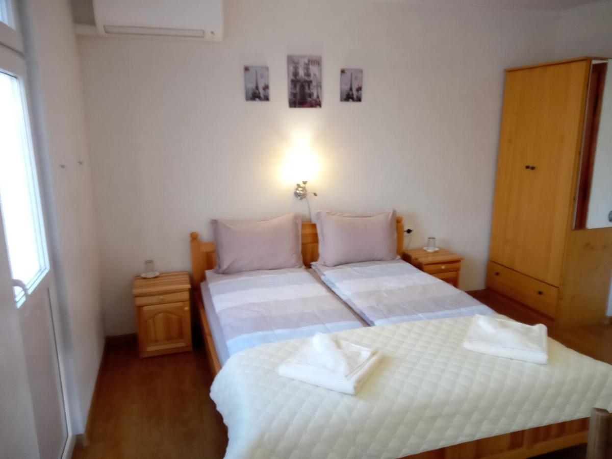 Holiday Guest House Kemo Sapareva Banya Luaran gambar