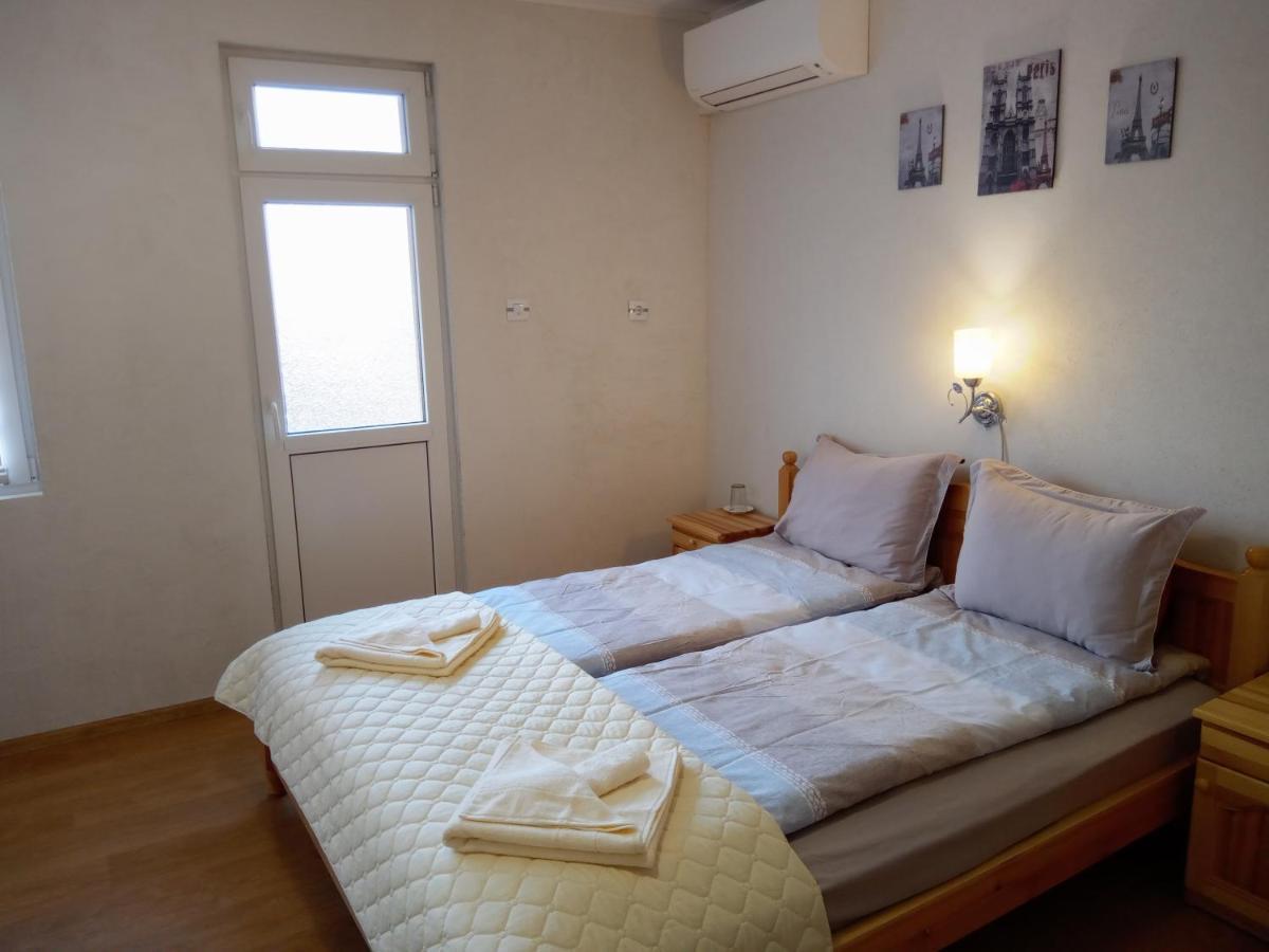 Holiday Guest House Kemo Sapareva Banya Luaran gambar