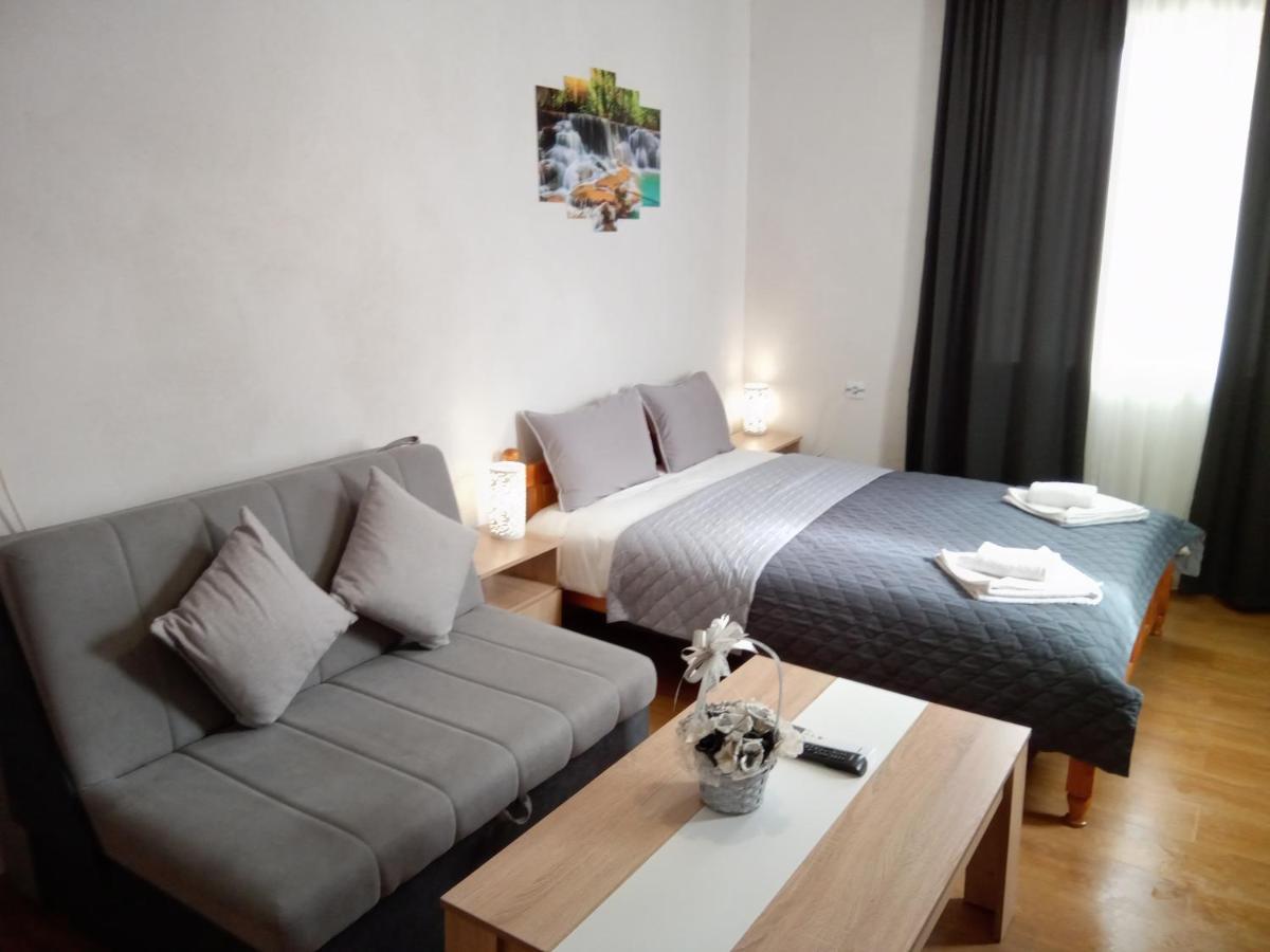 Holiday Guest House Kemo Sapareva Banya Luaran gambar