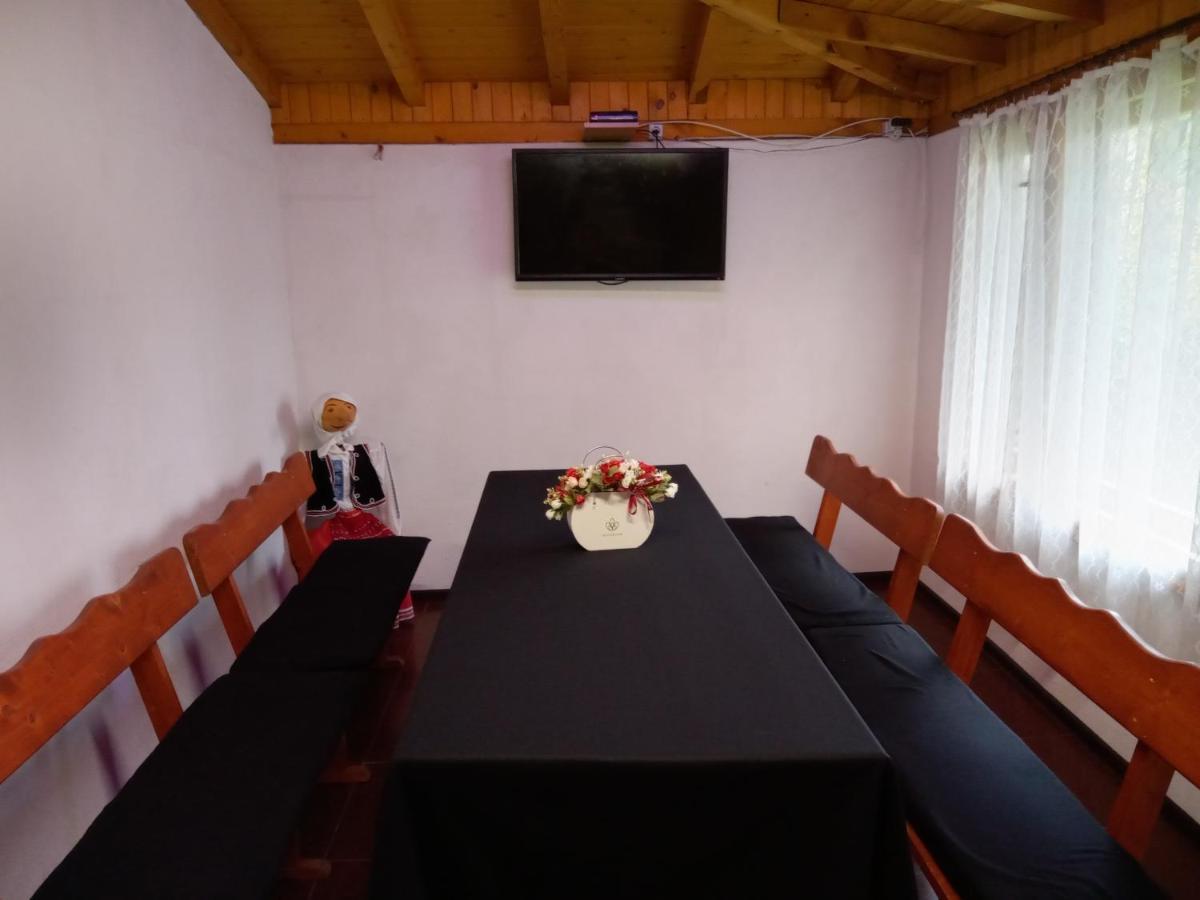 Holiday Guest House Kemo Sapareva Banya Luaran gambar