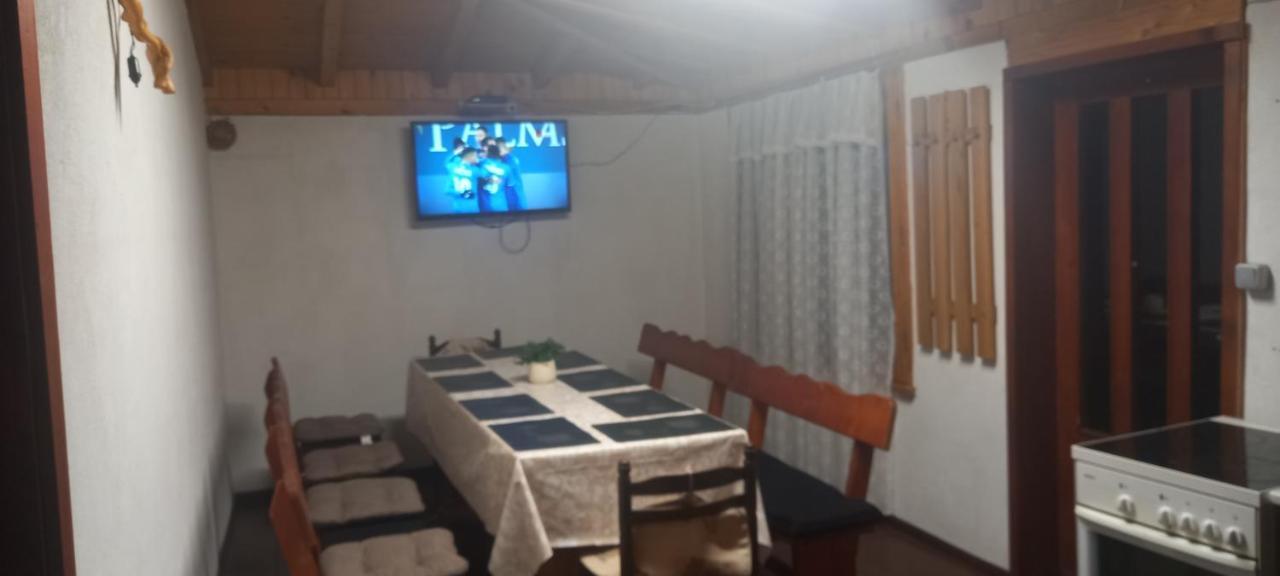Holiday Guest House Kemo Sapareva Banya Luaran gambar