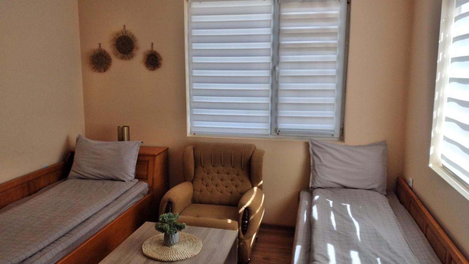 Holiday Guest House Kemo Sapareva Banya Luaran gambar